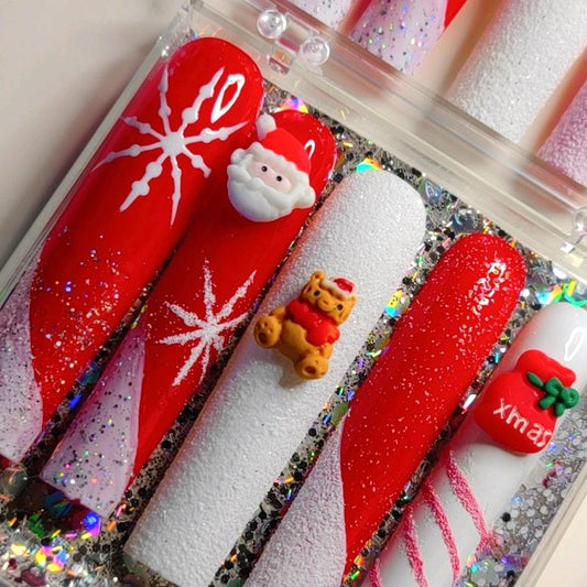 Christmas Press-On Nails – Festive Holiday Nail Set